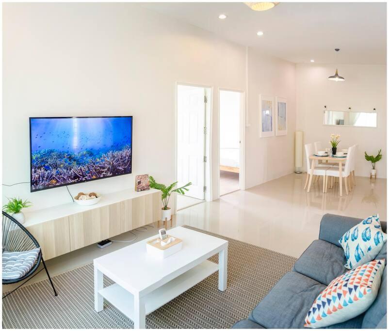 100Sqm 2 Bed Apartment Sukhothai City Экстерьер фото